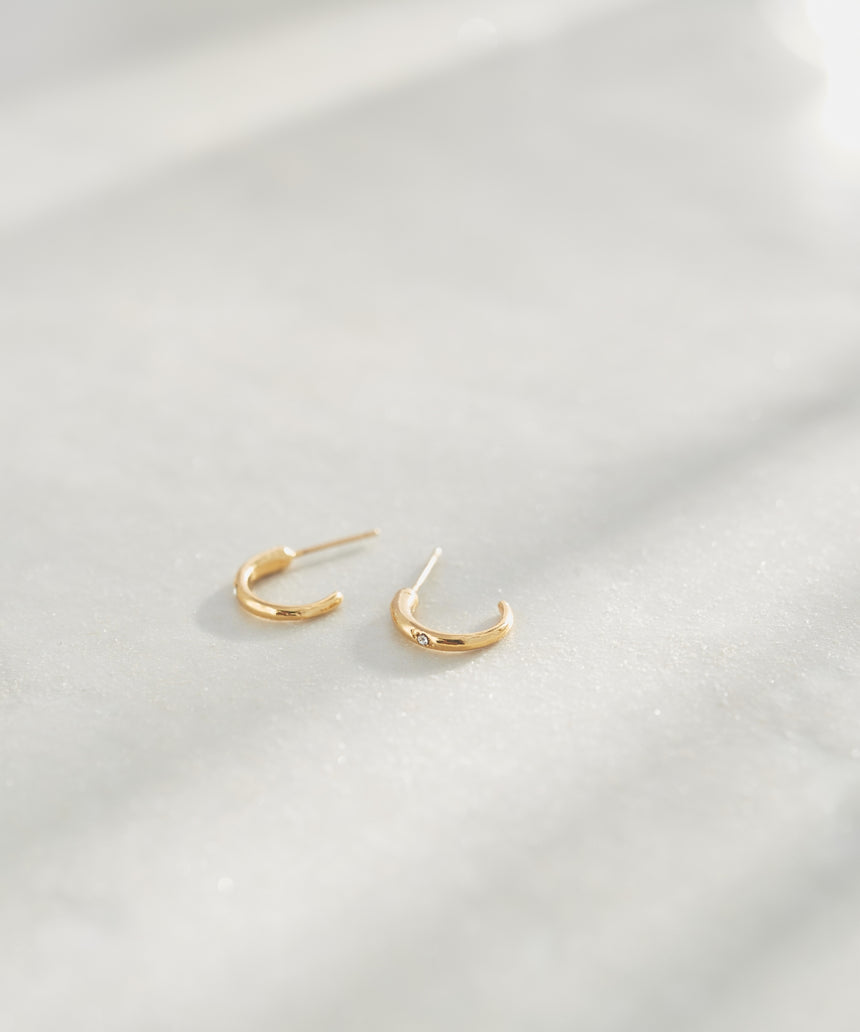 18k-402 18金ポストピアス (noé)