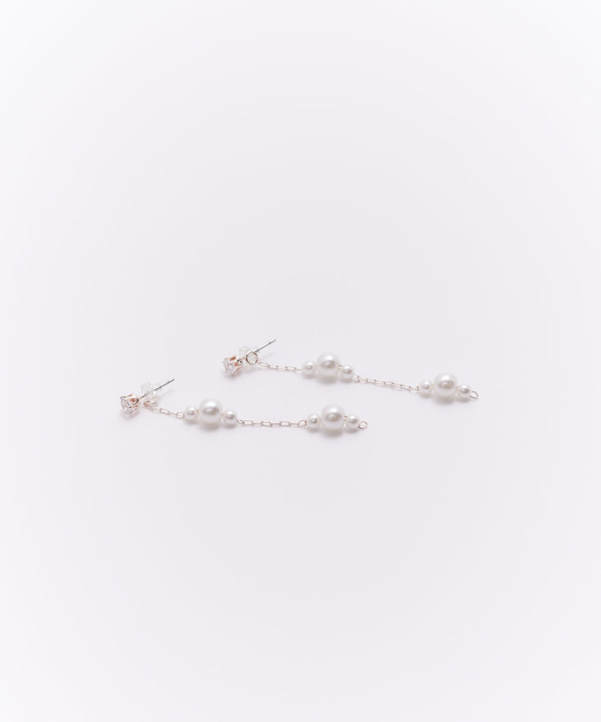 デザインピアス