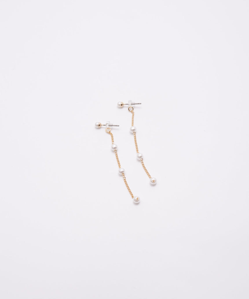 デザインピアス