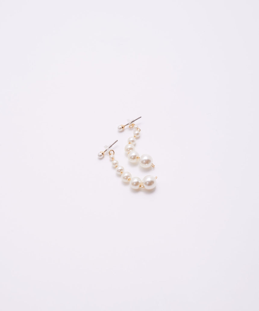 デザインピアス