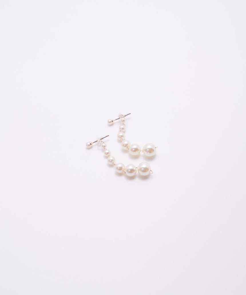 デザインピアス