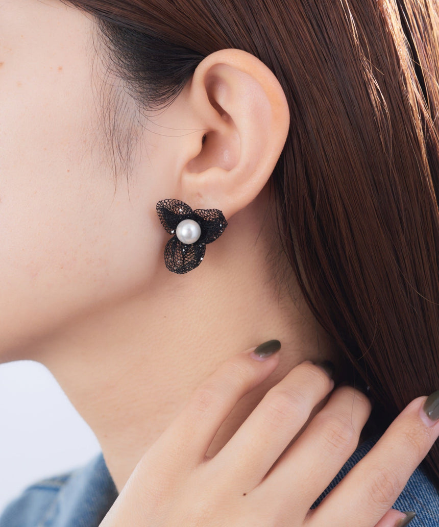 デザインピアス