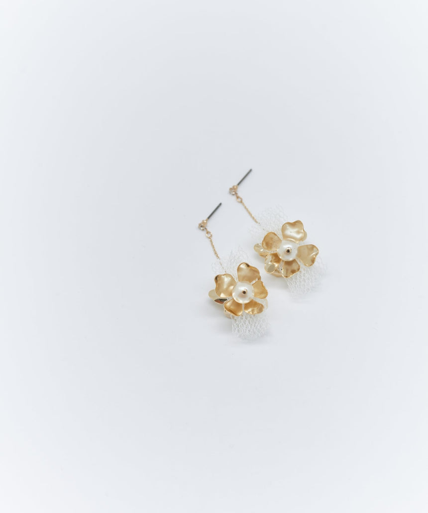 デザインピアス