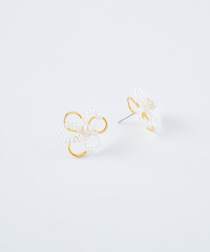 デザインピアス