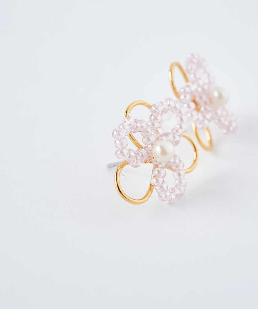 デザインピアス