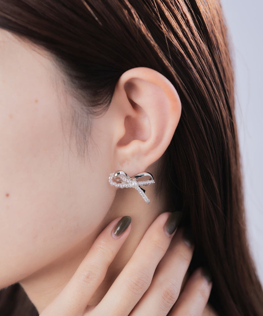 デザインピアス