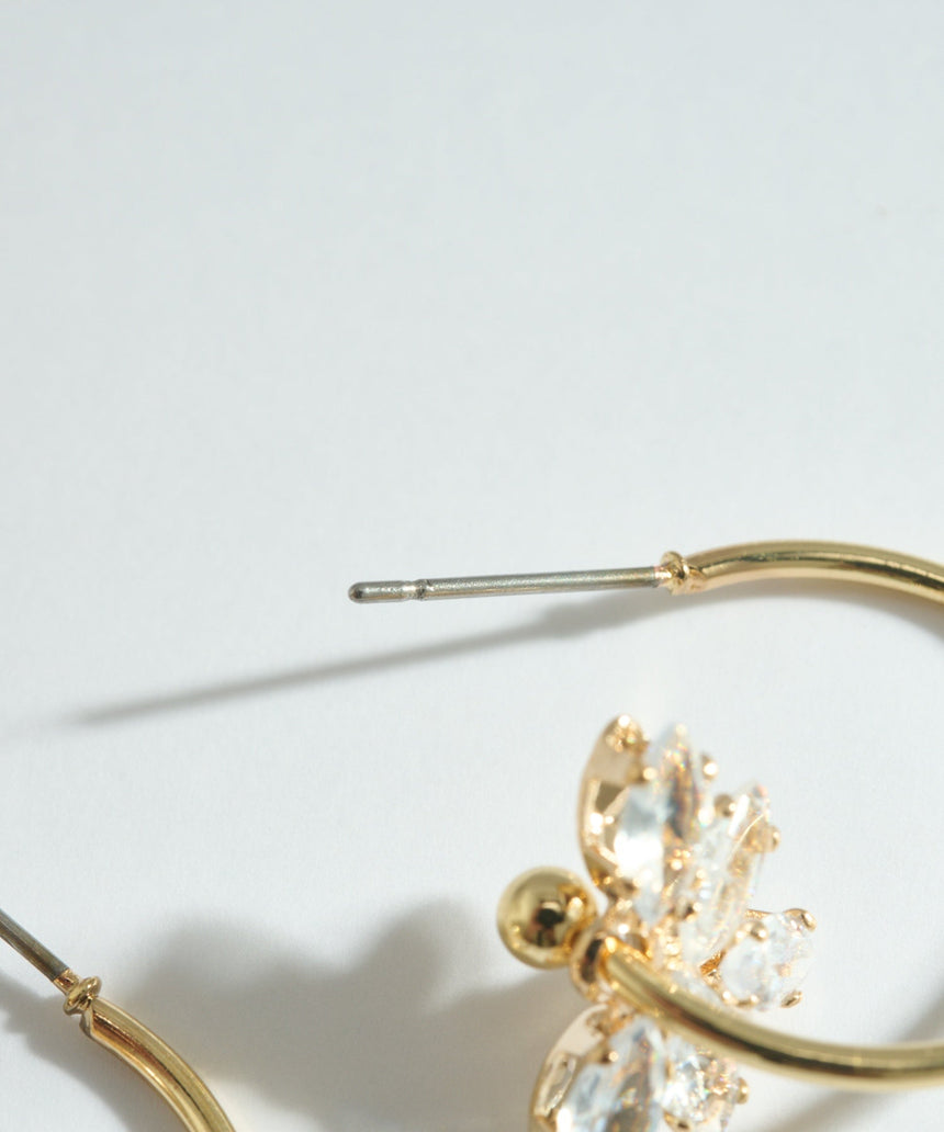 デザインピアス