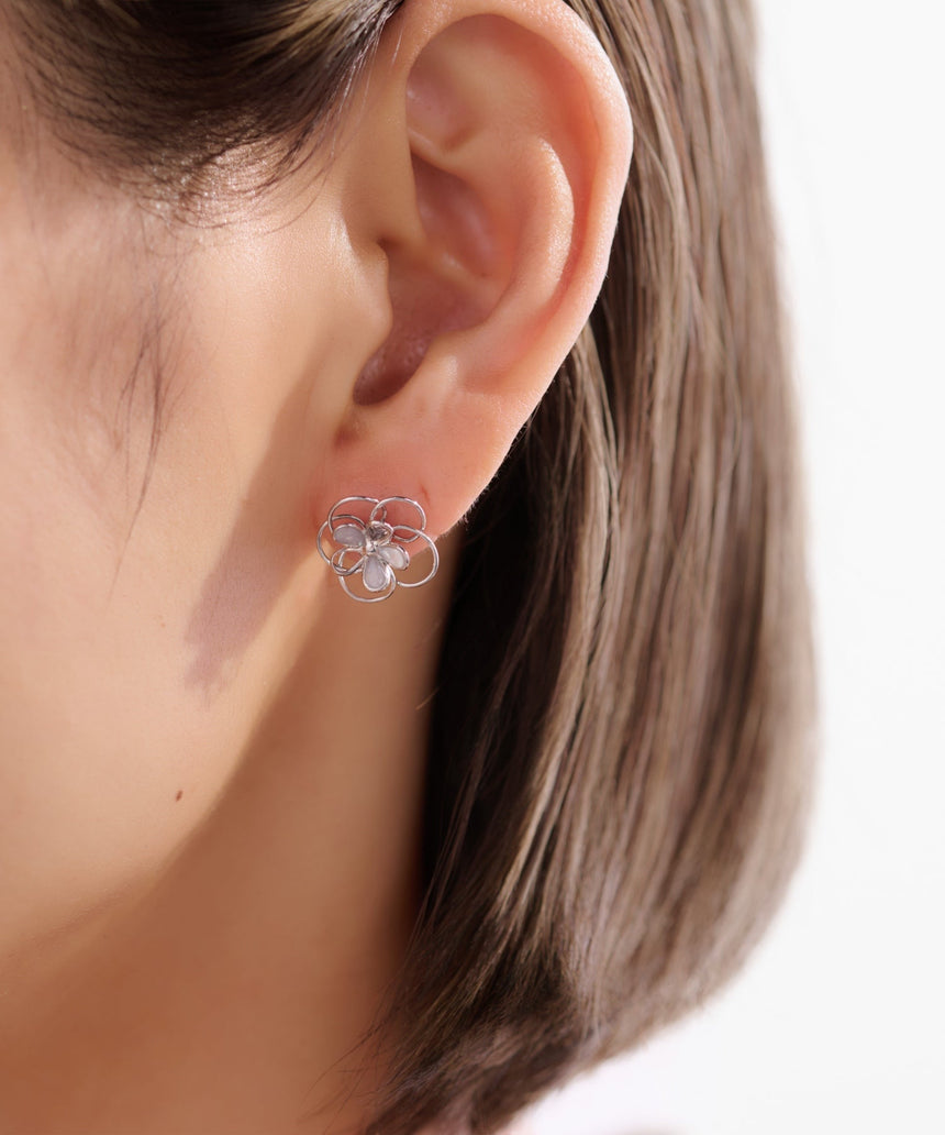 デザインピアス
