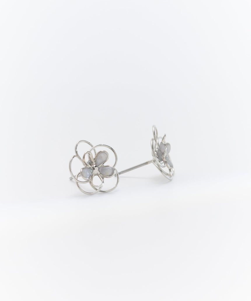 デザインピアス