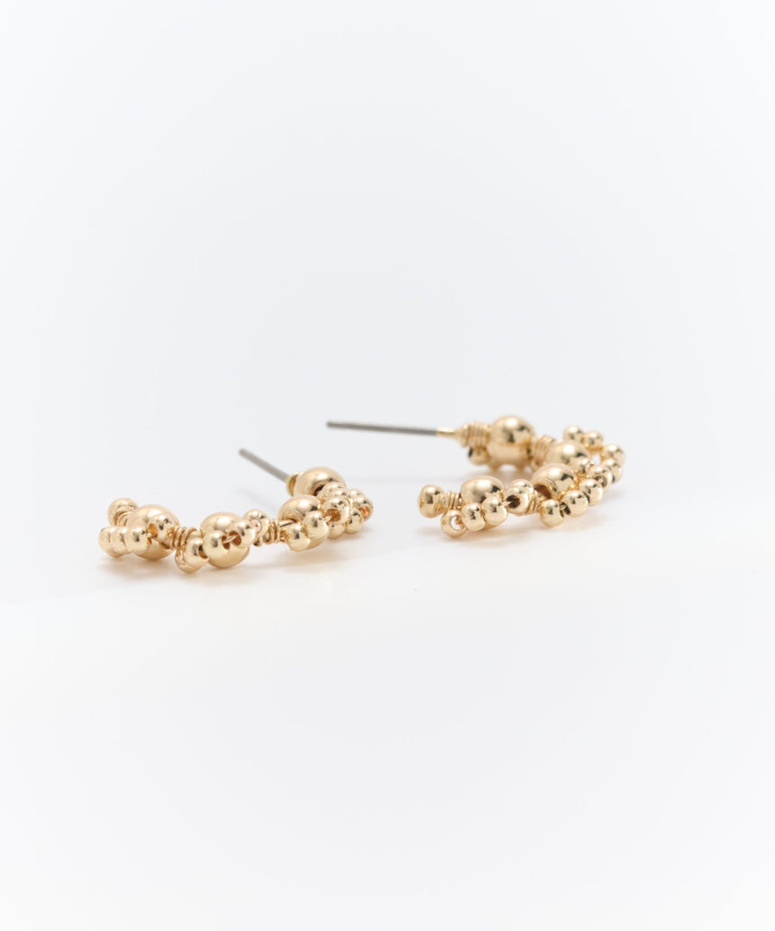 デザインピアス