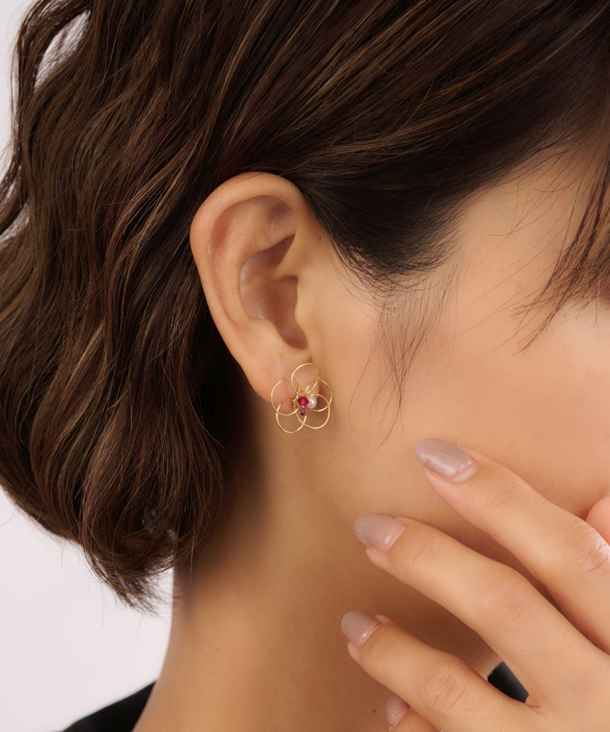 デザインピアス