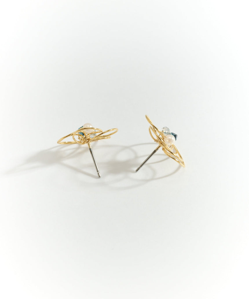 デザインピアス