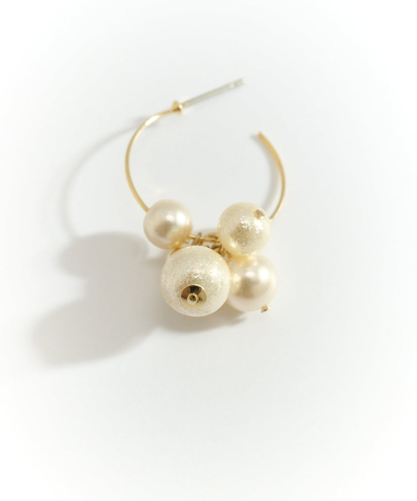 デザインピアス