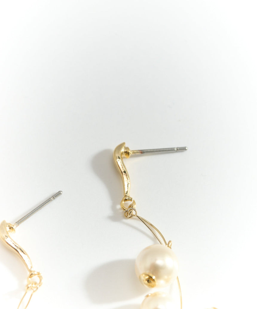 デザインピアス