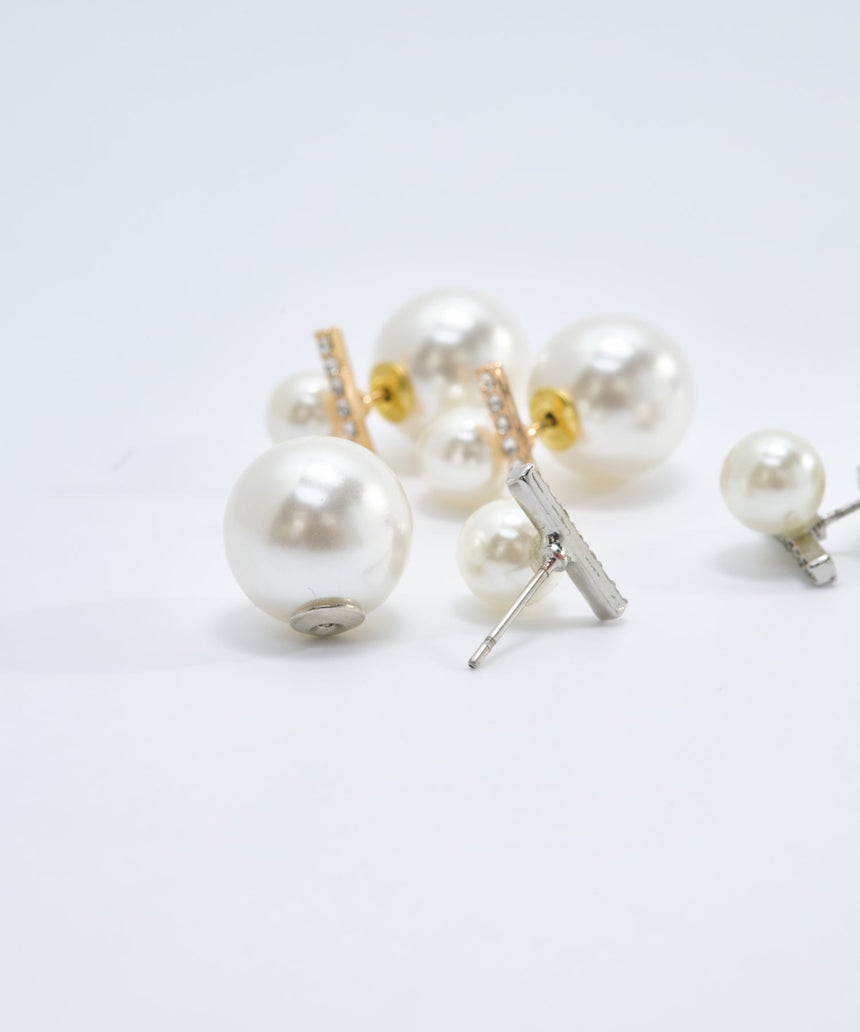 デザインピアス