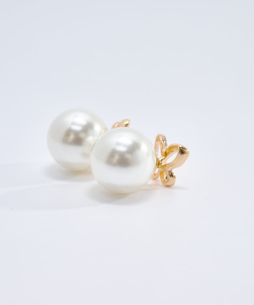 デザインピアス