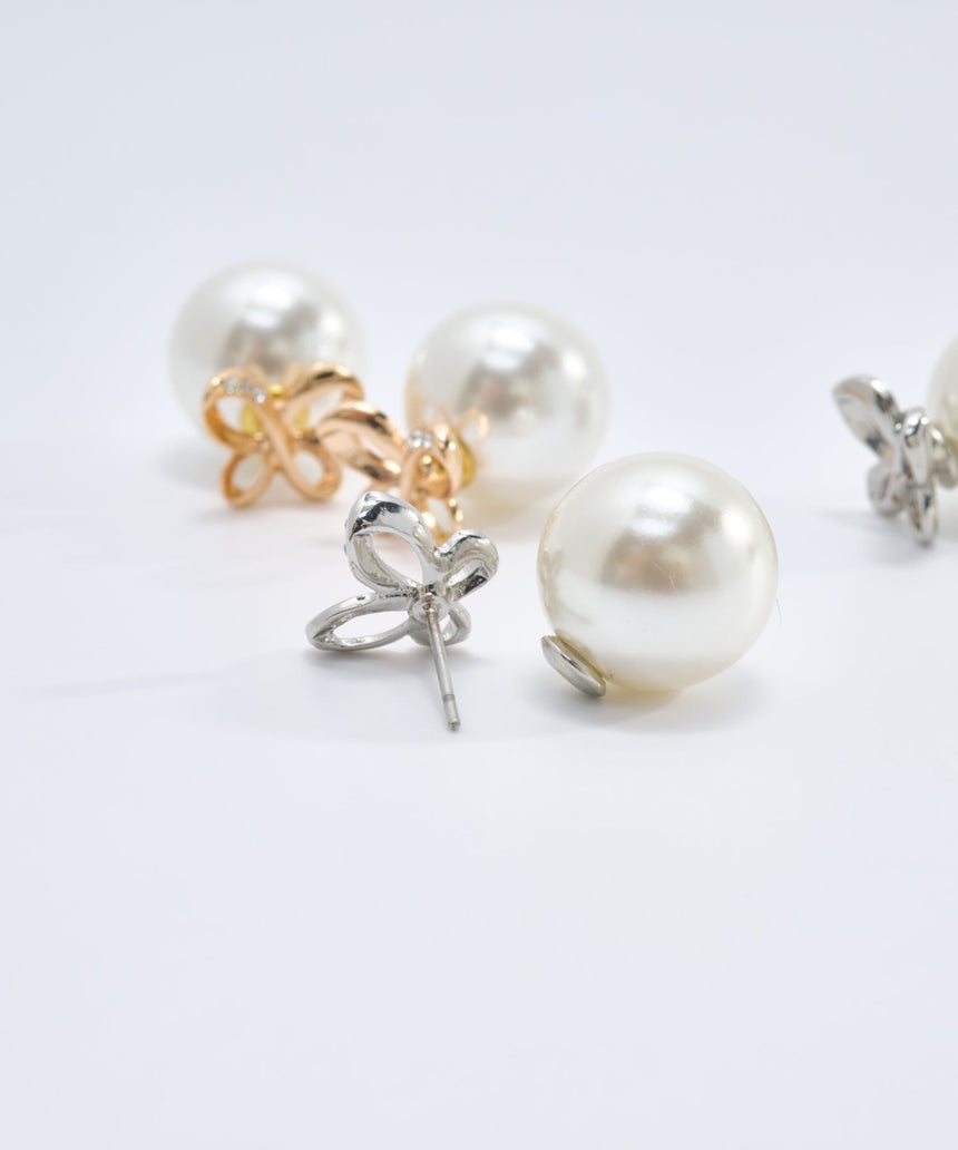 デザインピアス