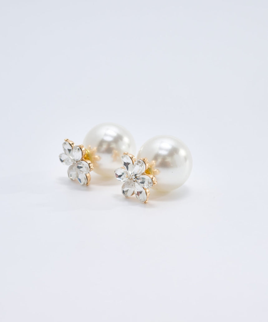 デザインピアス