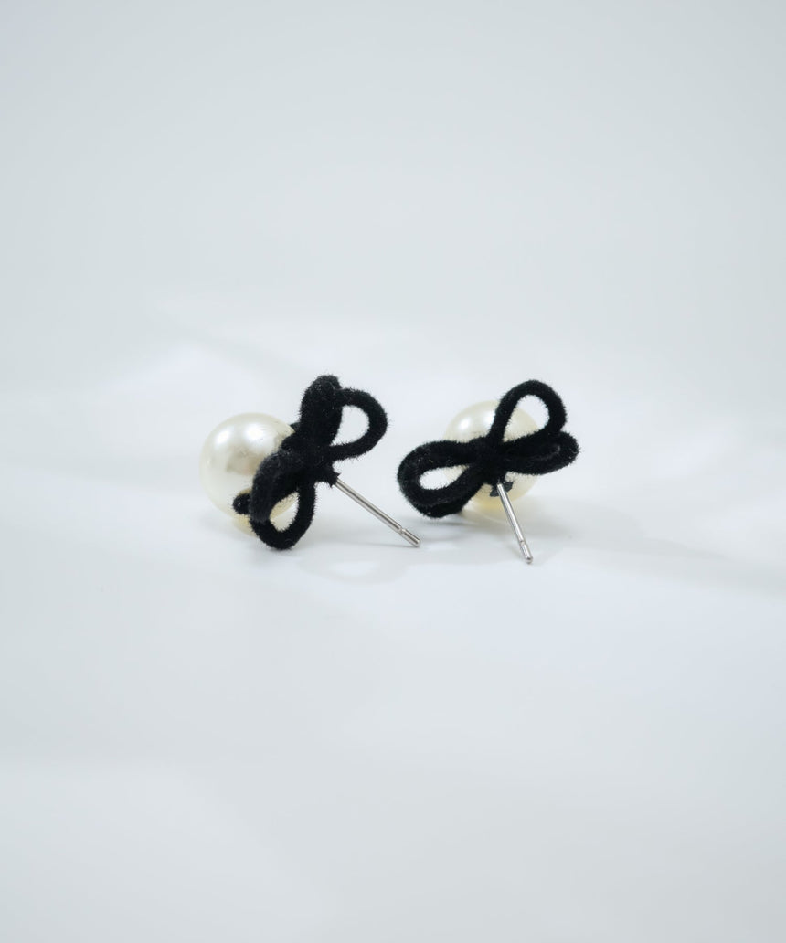 デザインピアス