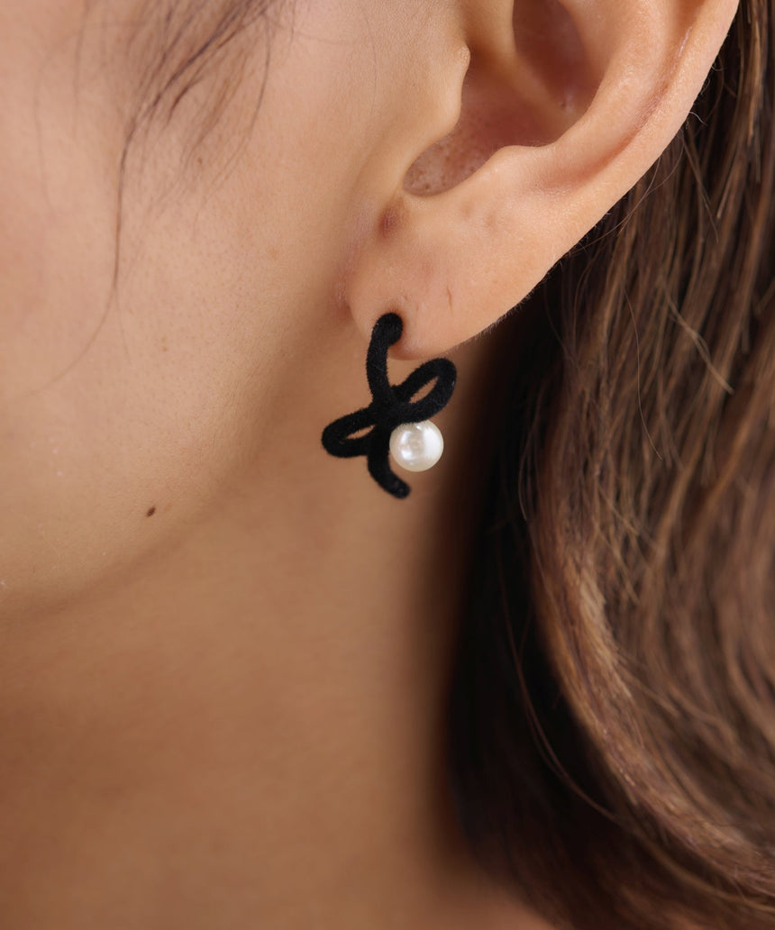 デザインピアス