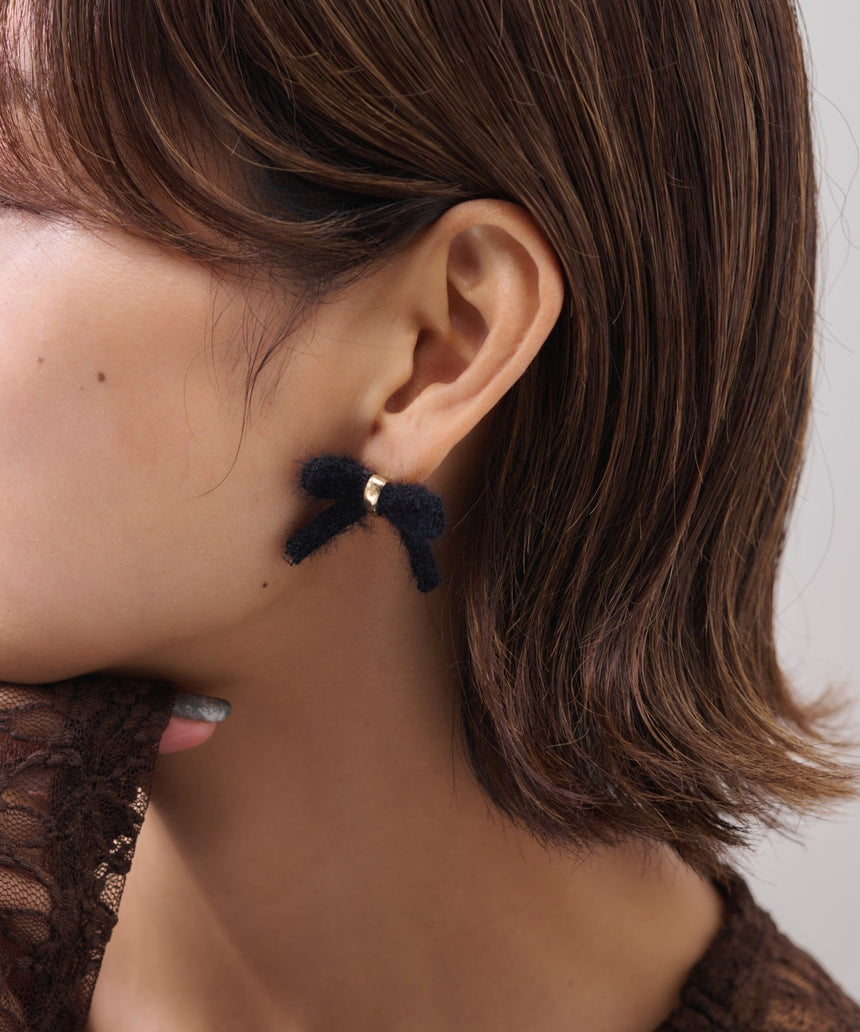 デザインピアス