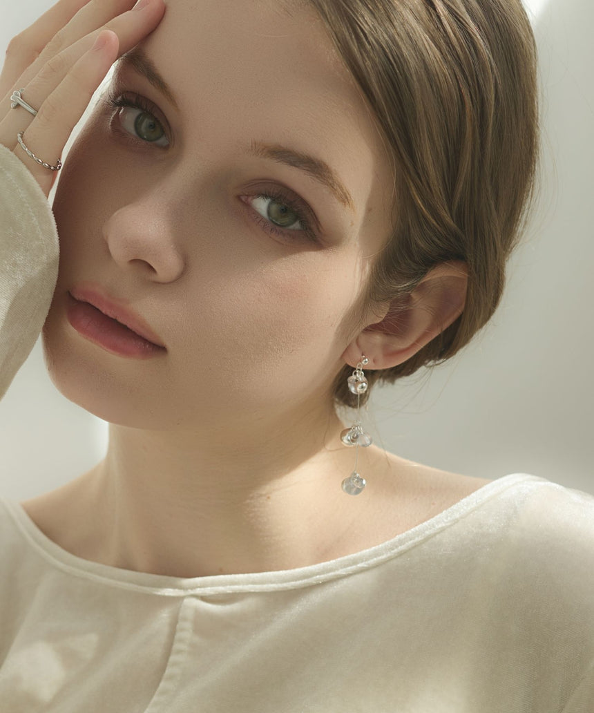 デザインピアス