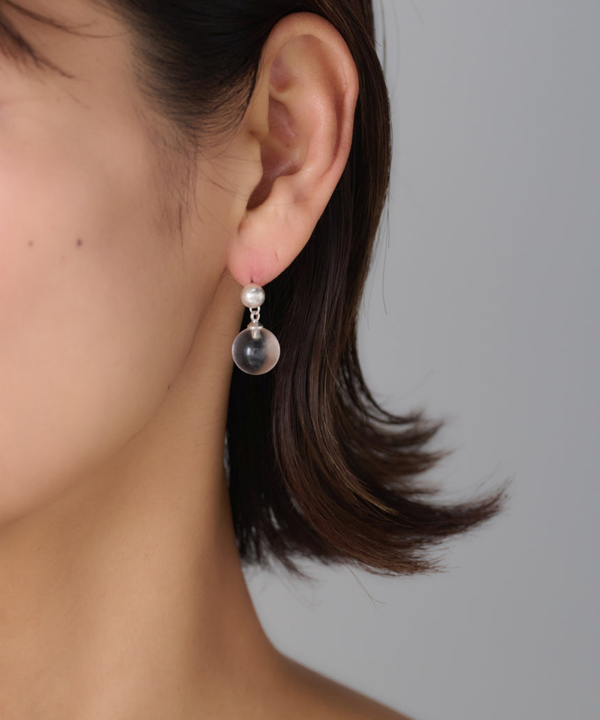 デザインピアス