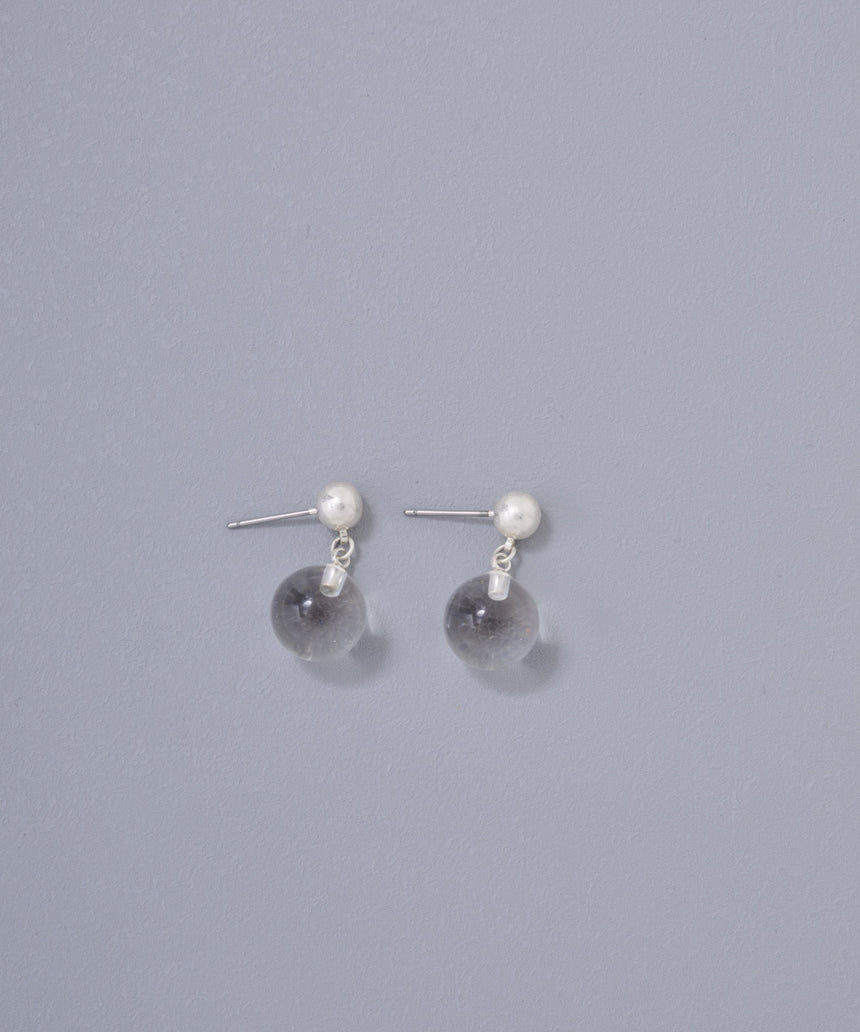 デザインピアス