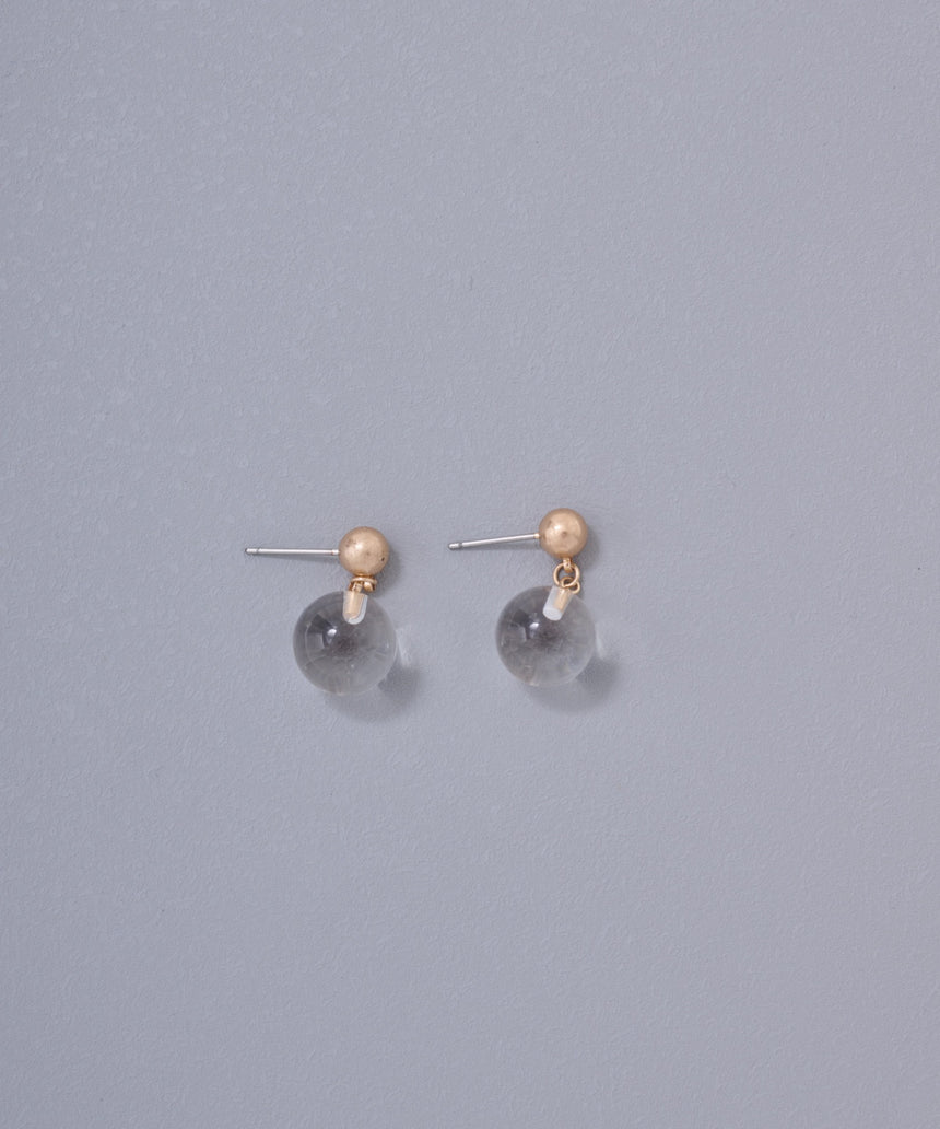 デザインピアス