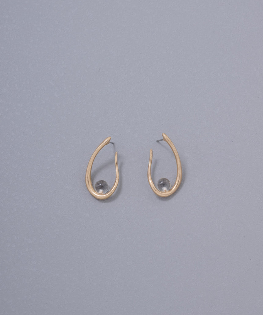 デザインピアス