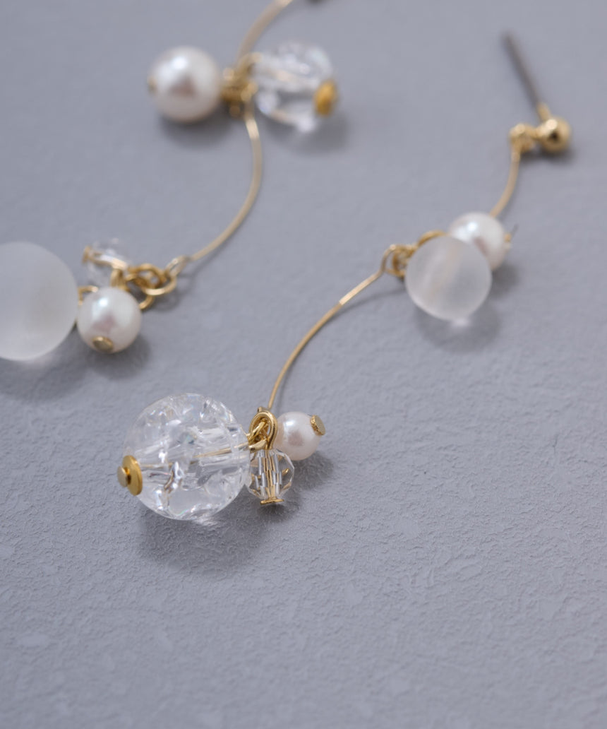 デザインピアス