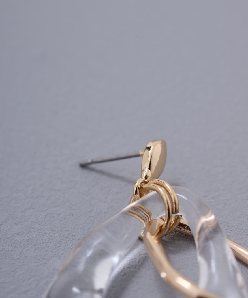 デザインピアス