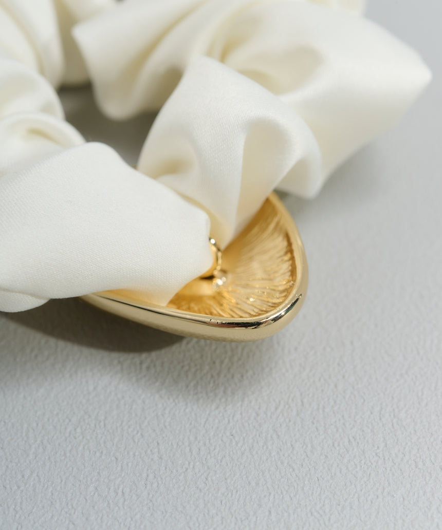 ヘアアクセサリー