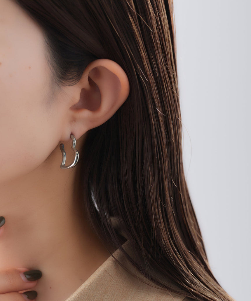 イムフレットピアス