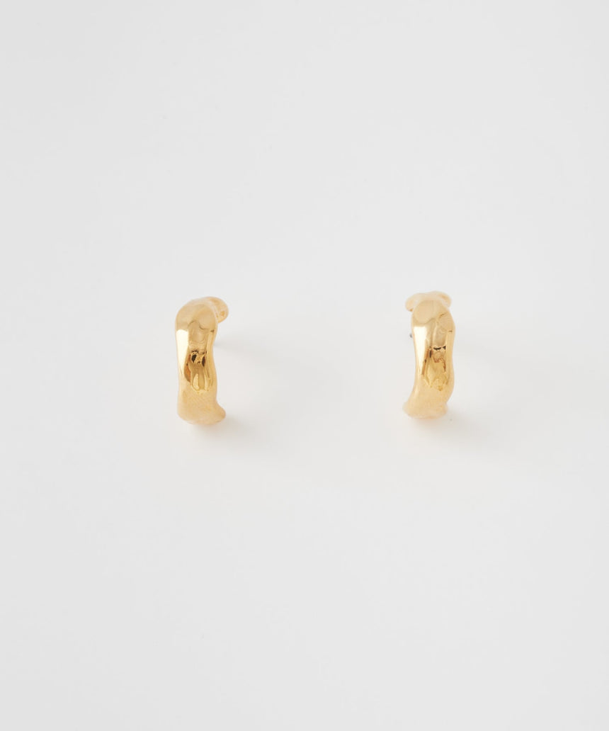 イムフレットピアス