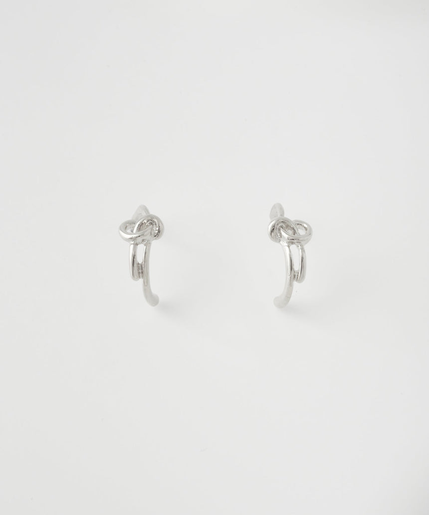 イムフレットピアス