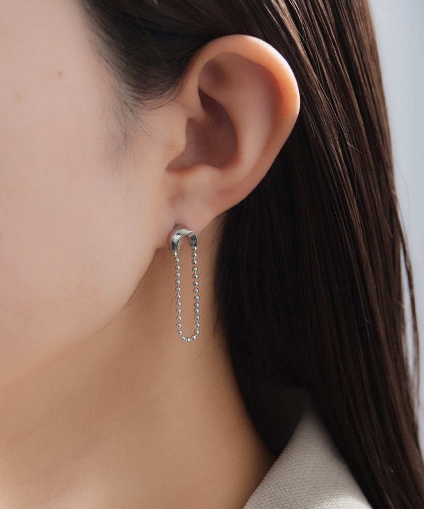 イムフレットピアス