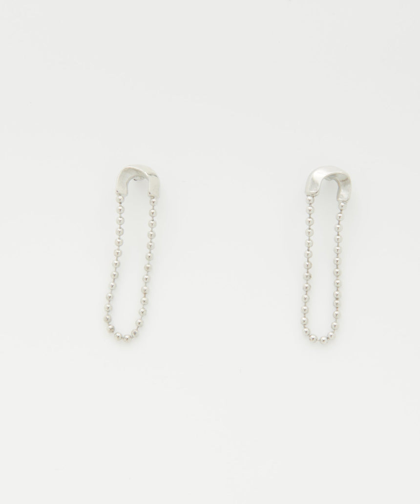 イムフレットピアス