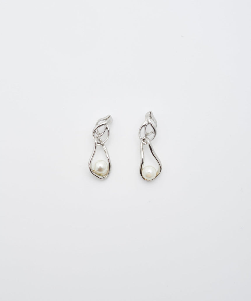 抗菌樹脂ピアス