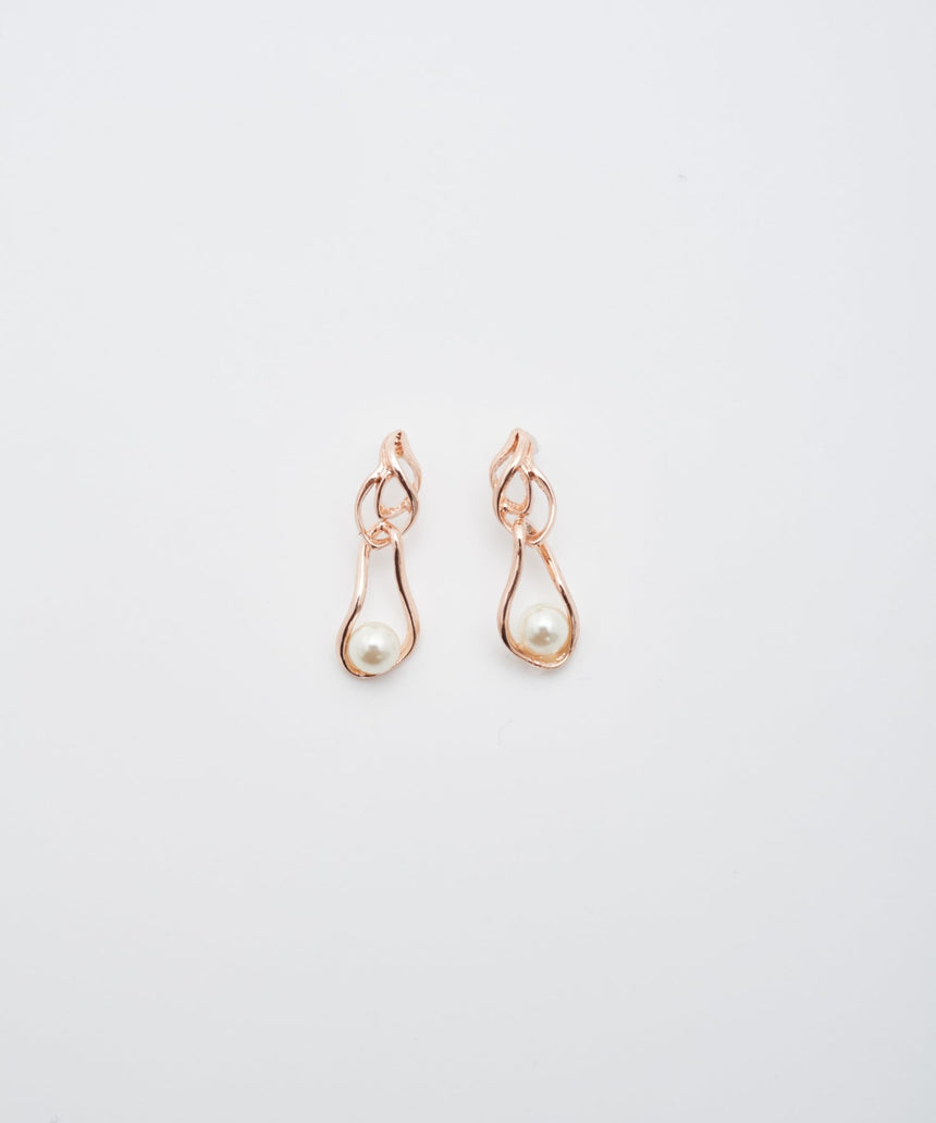 抗菌樹脂ピアス