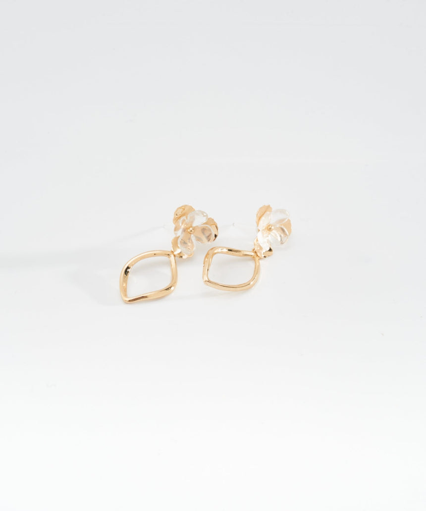 抗菌樹脂ピアス