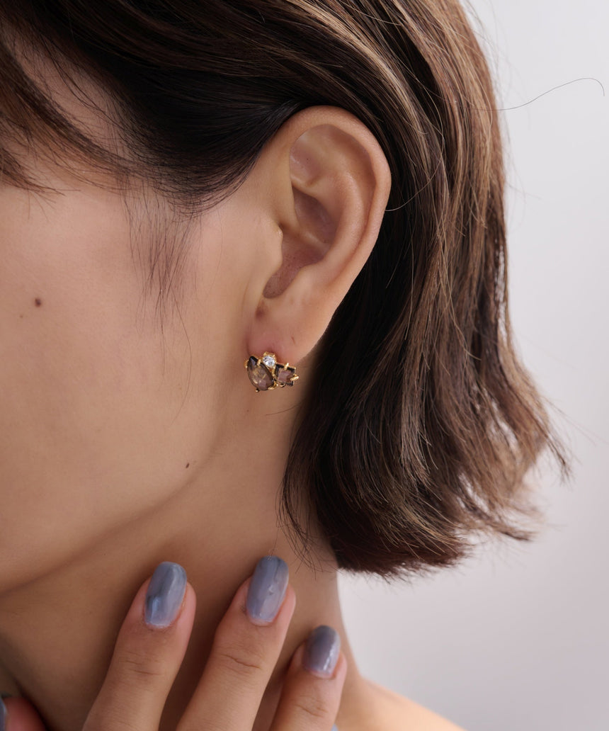 抗菌樹脂ピアス