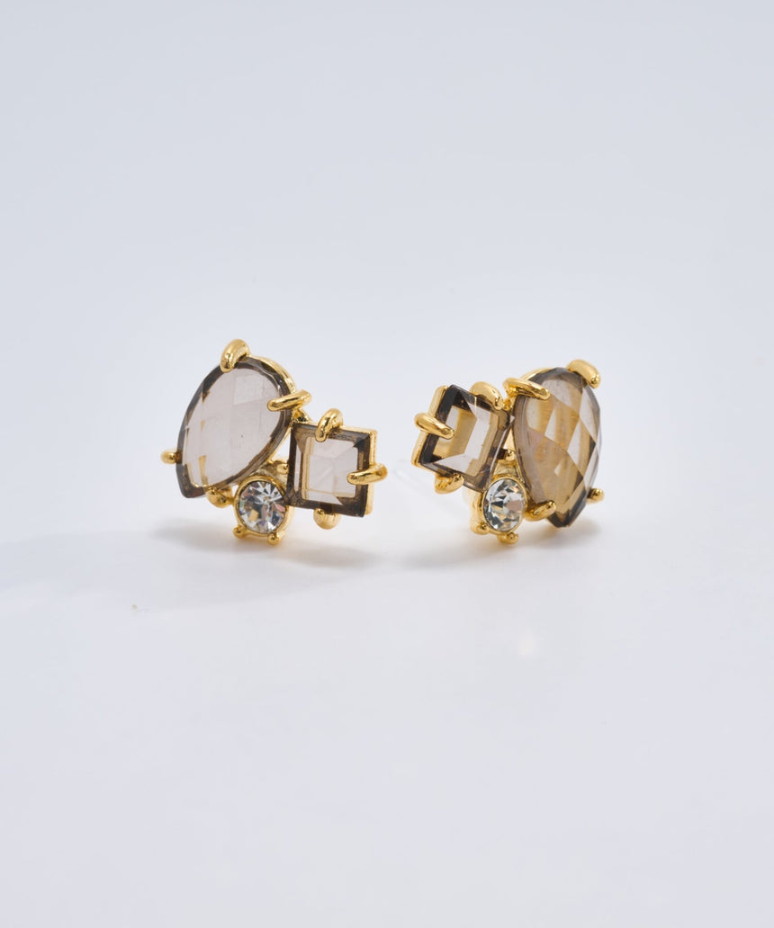 抗菌樹脂ピアス