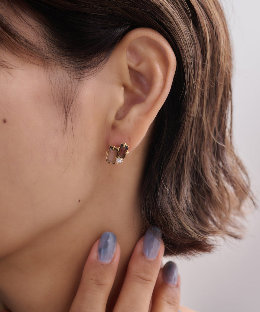 抗菌樹脂ピアス