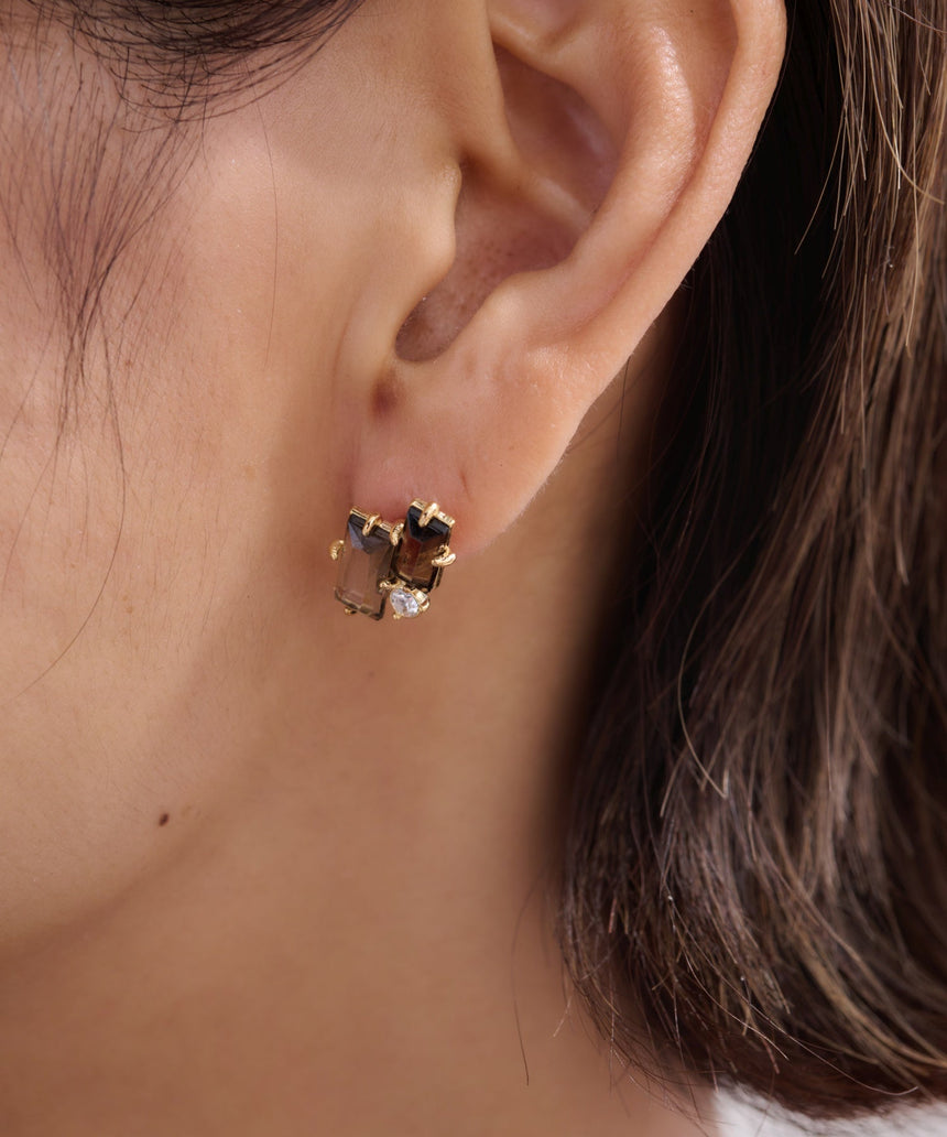 抗菌樹脂ピアス