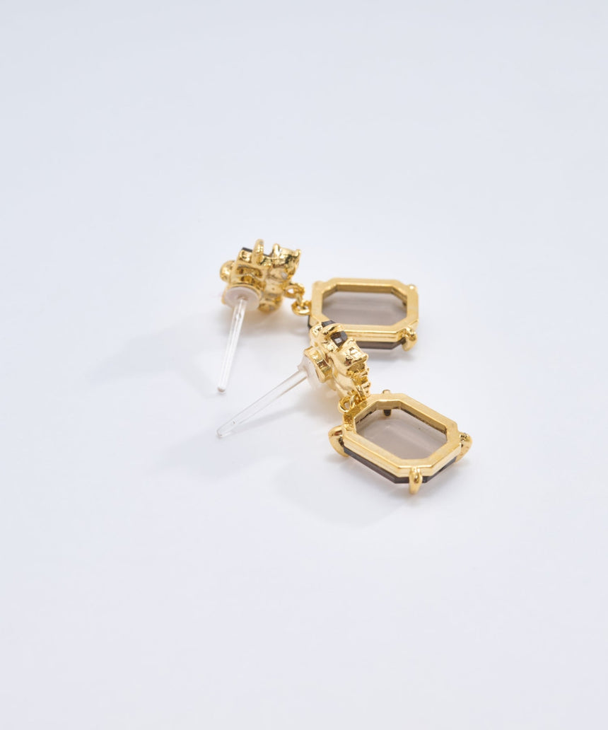 抗菌樹脂ピアス