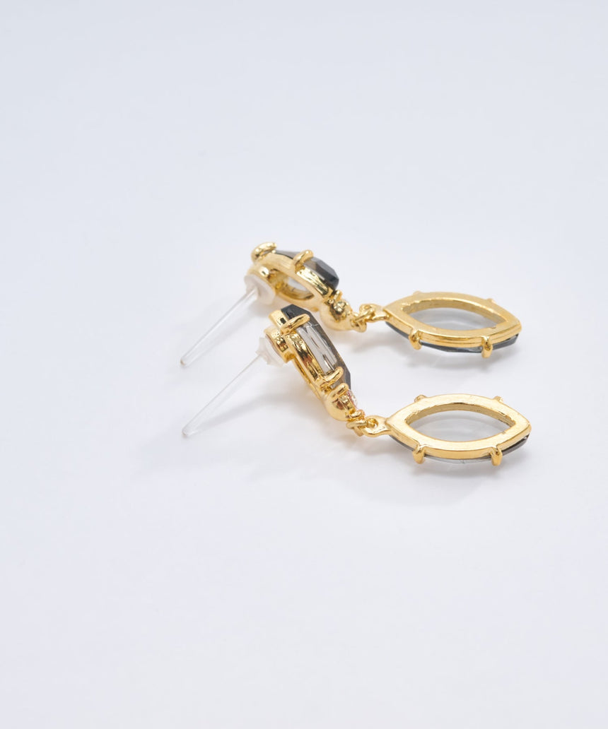 抗菌樹脂ピアス