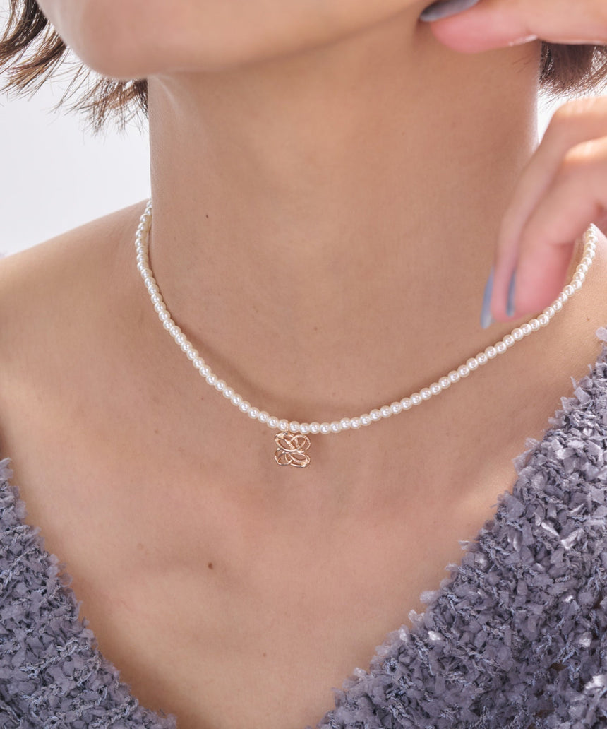 デザインネックレス