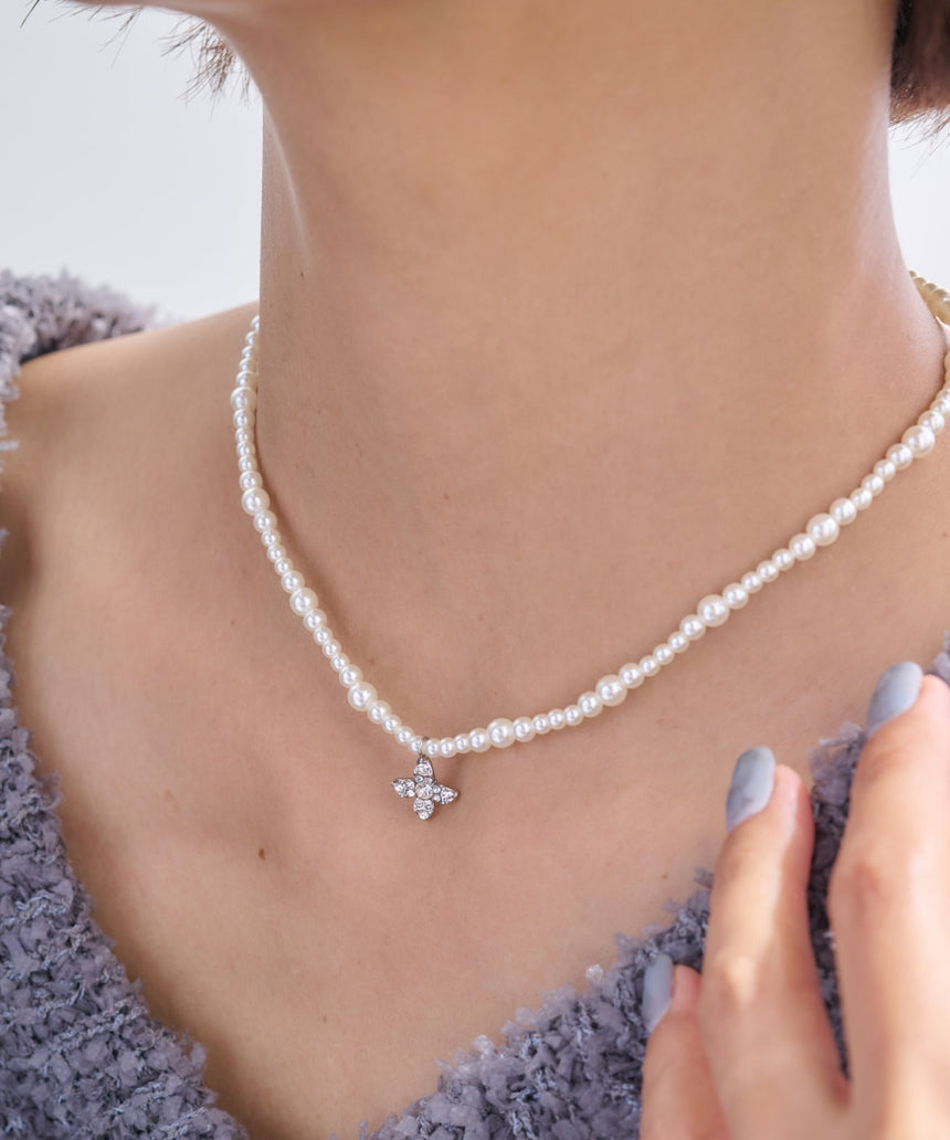 デザインネックレス