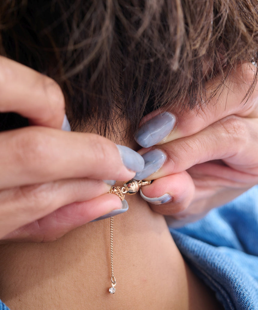 デザインネックレス